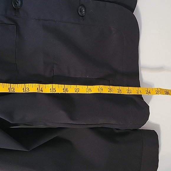 Eddie Bauer Black weather resistant button down jacket, size 6. - Picture 2 of 8
